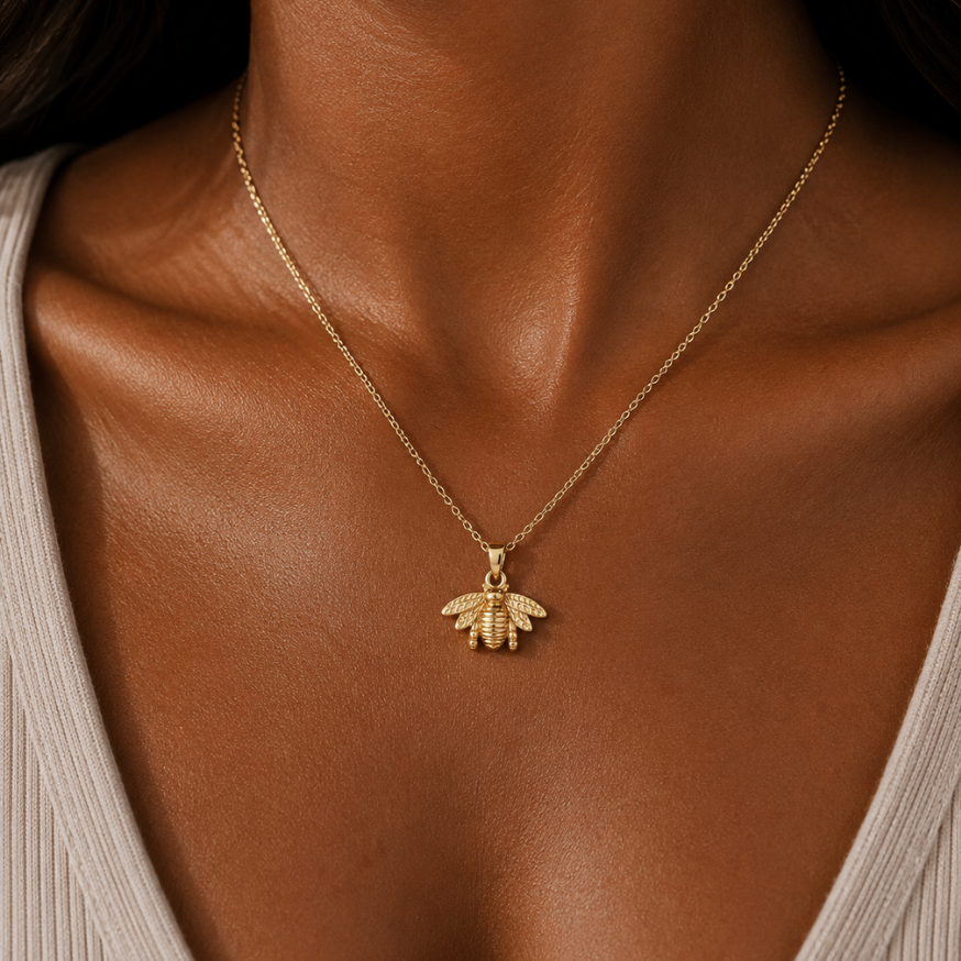 THE WINGED BUMBLEBEE PENDANT NECKLACE, GOLD