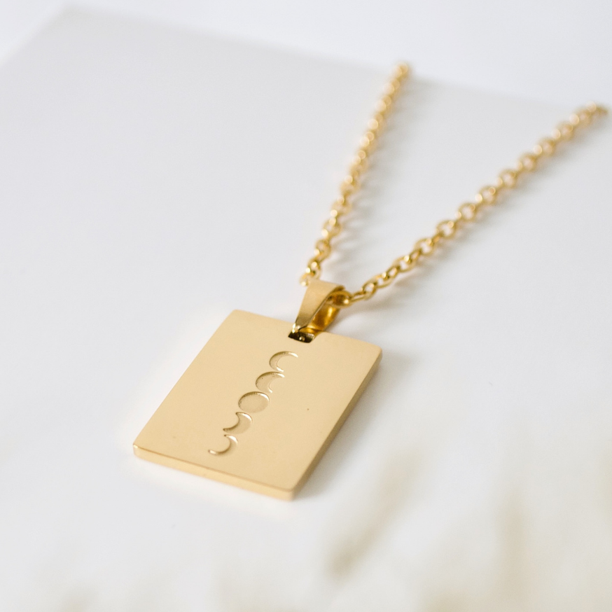 LUNAR PHASES PENDANT NECKLACE, GOLD